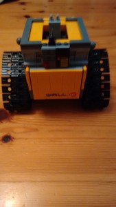AGM Wall E Lego3