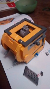AGM Wall-E Lego4